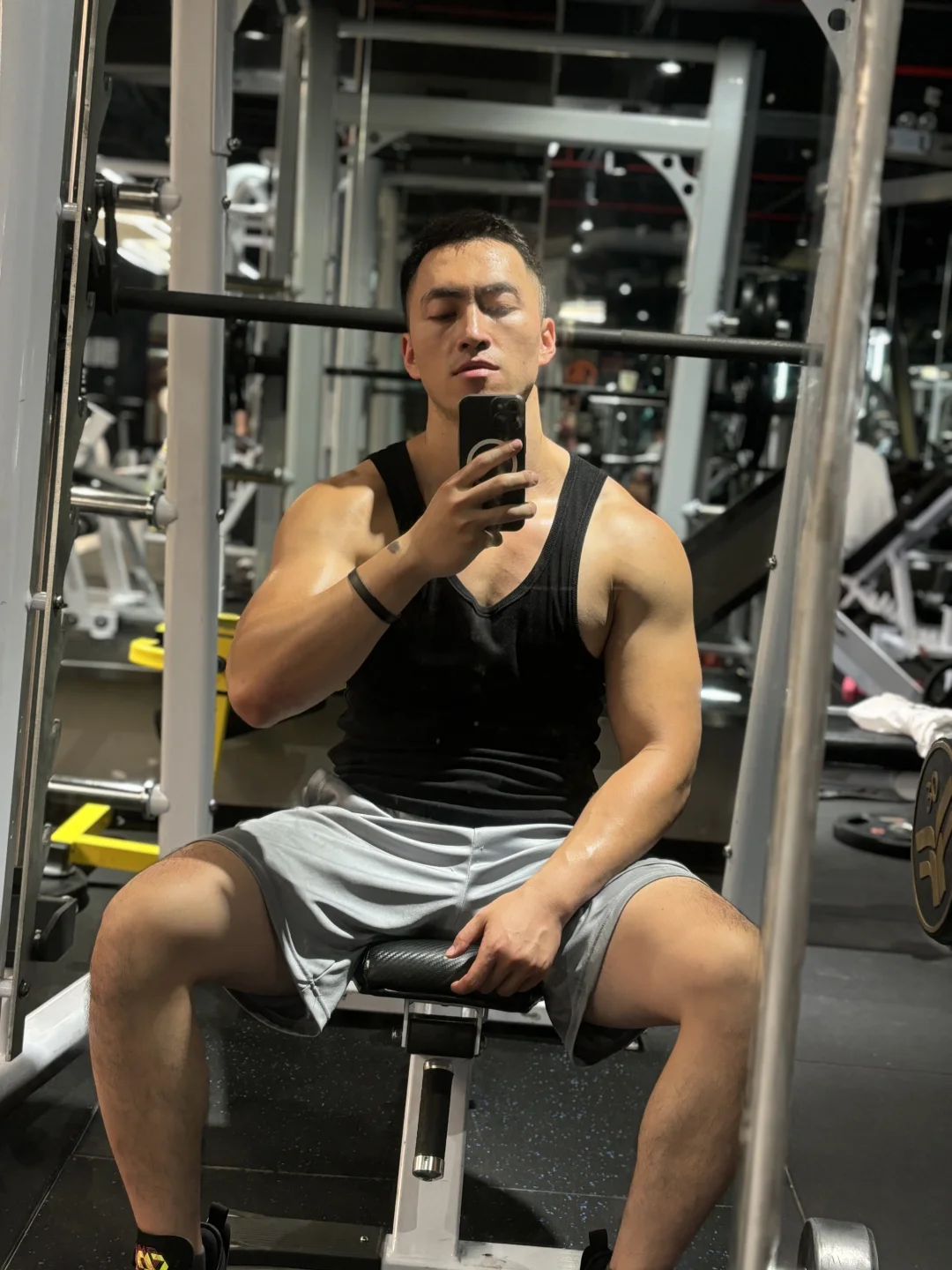 纸包鸡了最近又