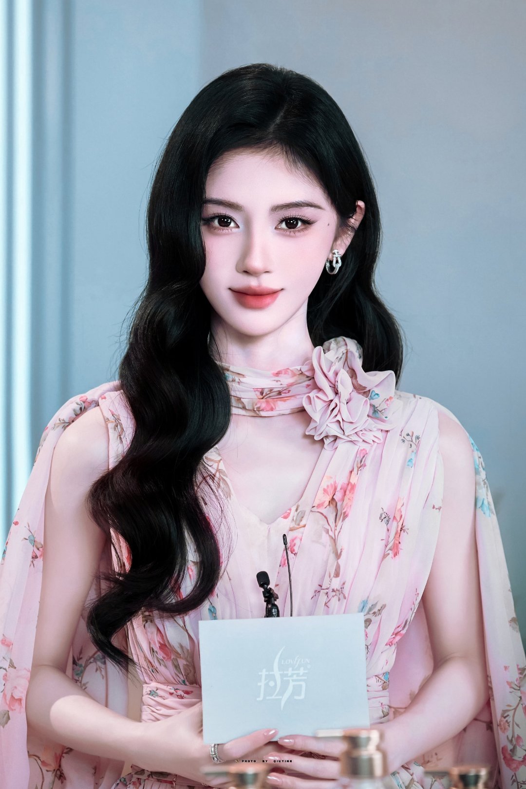 鞠婧祎[超话] jjy鞠婧祎阿黛jjy鞠婧祎来战我将思念打包 随着秋风吹向你”​