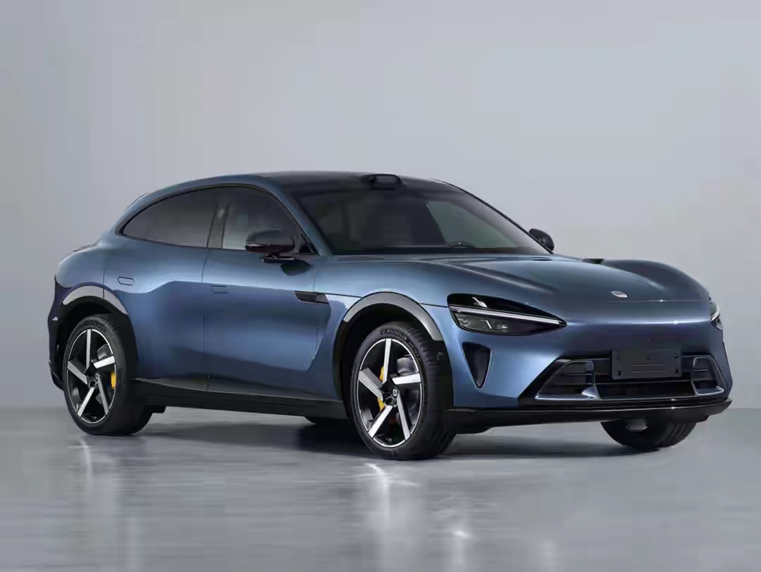 小米新YU7要来了，具体参数等官方或下月公示，反正价格肯定有惊喜！ 