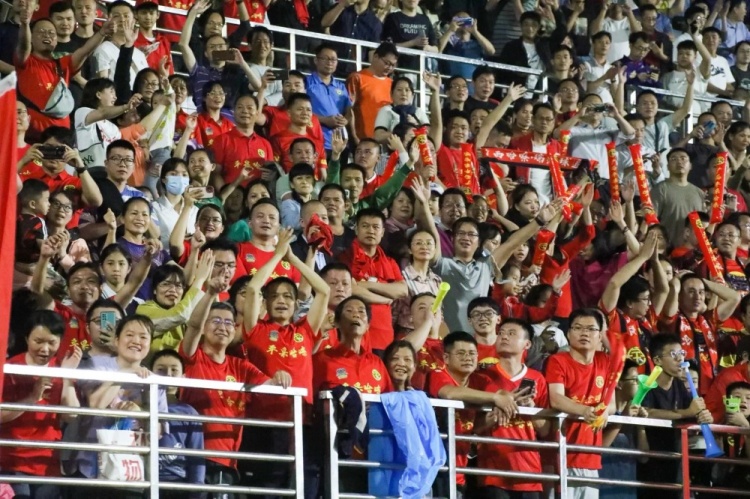 孙伟哲告别广西平果：怎么会不遗憾呢，那个像家一样的地方