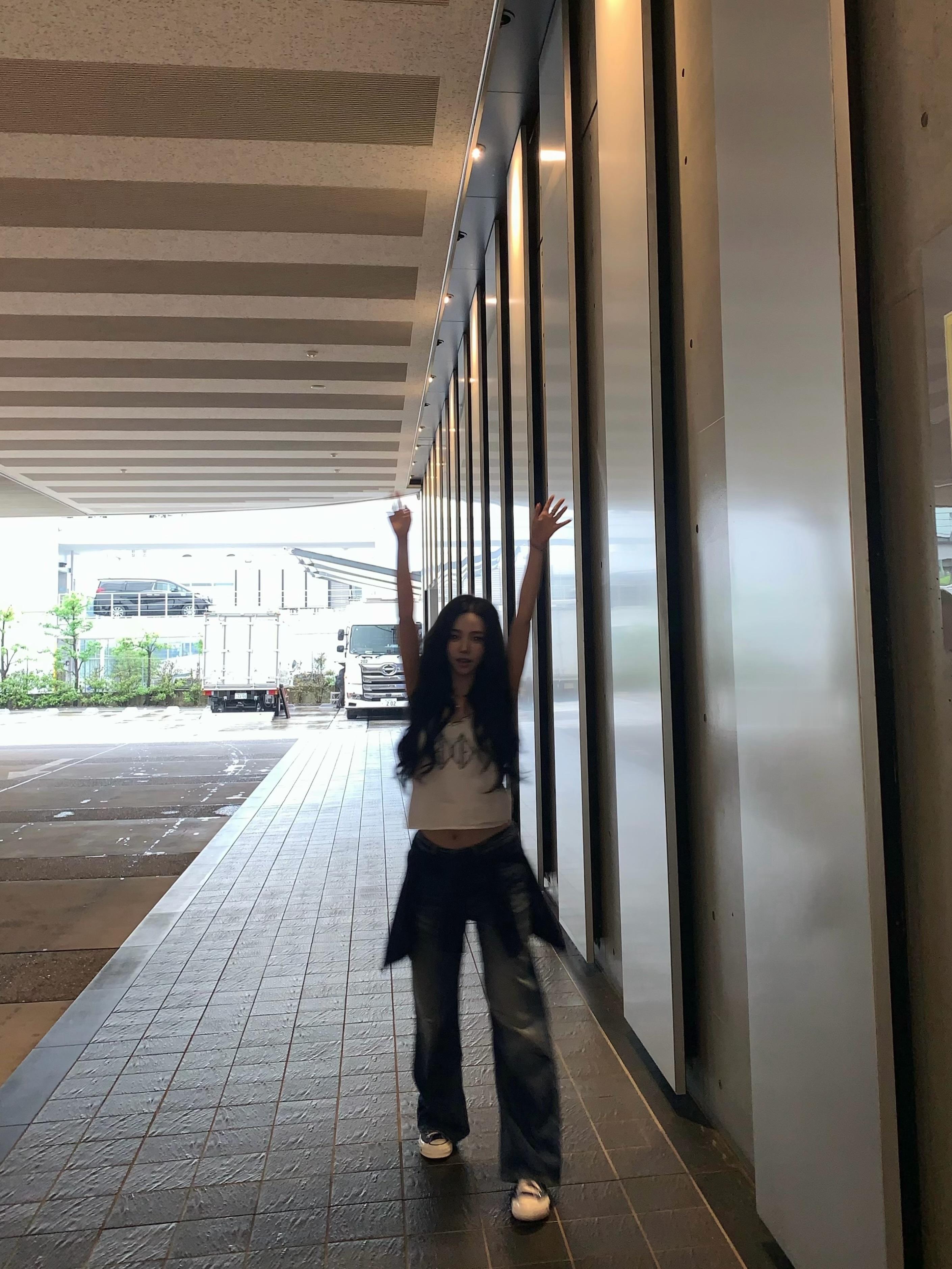 Karina柳智敏 INS更新🤍🍃 