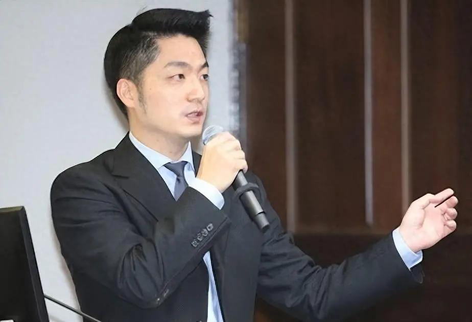 赖清德和台北市长蒋万安2日一同出席宫庙活动，赖清德致词时要求检讨台北淹水原因，蒋