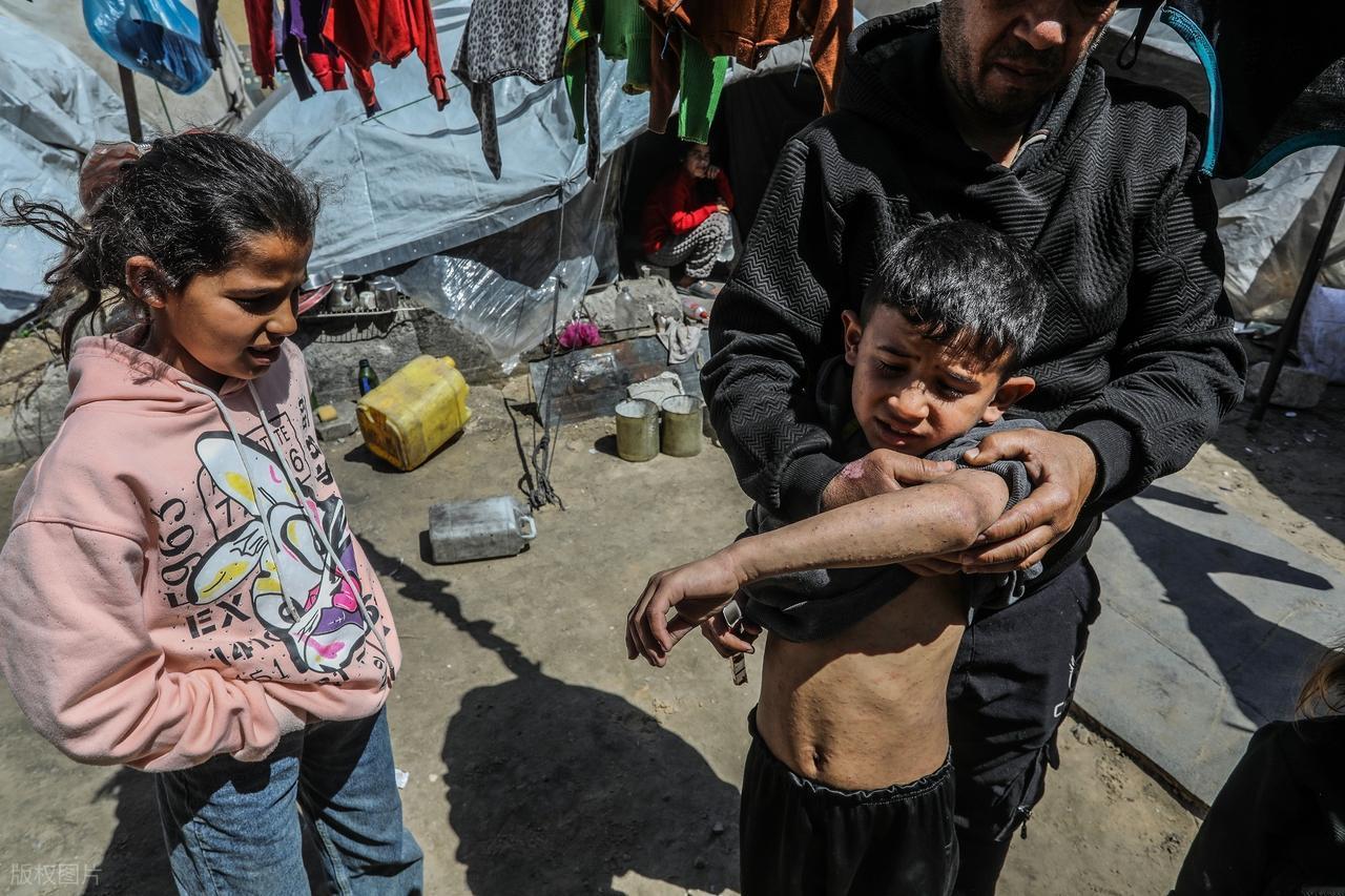 黎以双方敲定延长临时停火期限，外界一度以为黎巴嫩边境局势会稳步降温。身处贝鲁特一