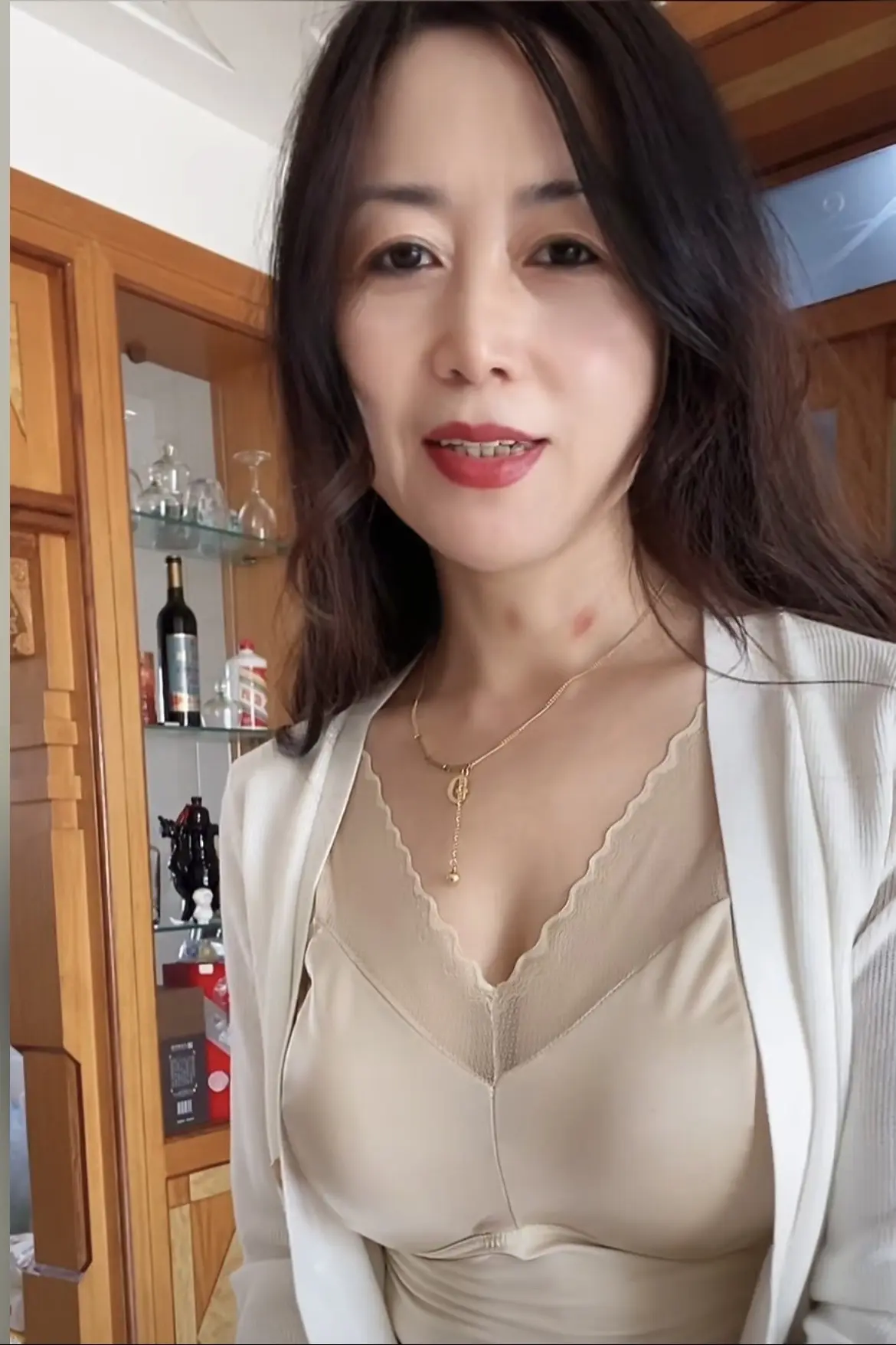 我不需要千言万语 我只要你待我如初