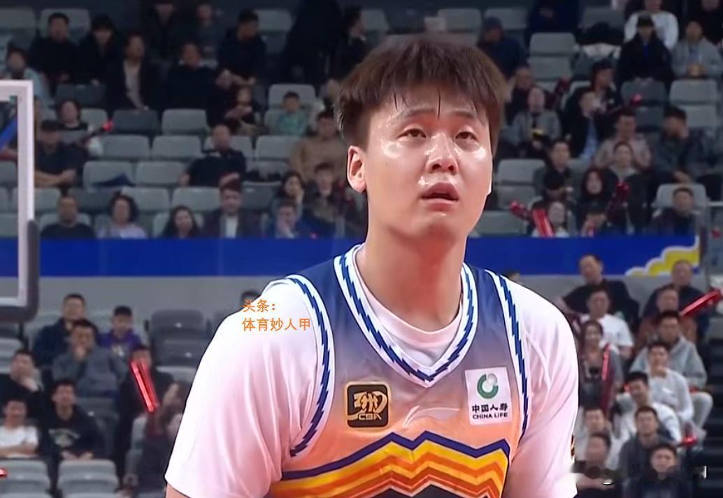不在新疆队，也不在广东队，赵睿为何会选择在四川队训练？
自从加盟新疆队之后，赵睿