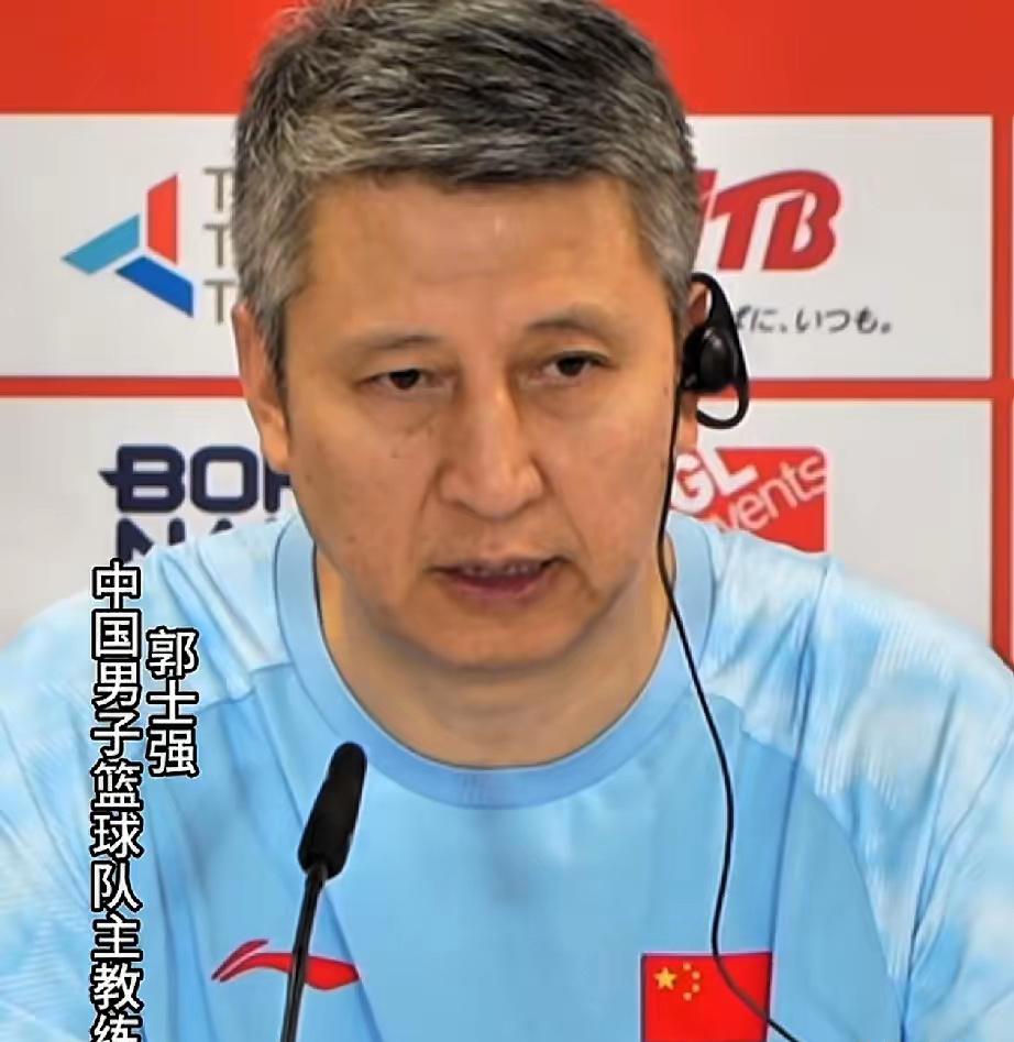 中国男篮再次输给了日本男篮，我算是想明白了，不是教练不行，也不是球员不行，归根结
