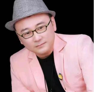 主持人加健超去世，年仅34岁，去世当天就下葬，原因令人惋惜
娱乐 明星