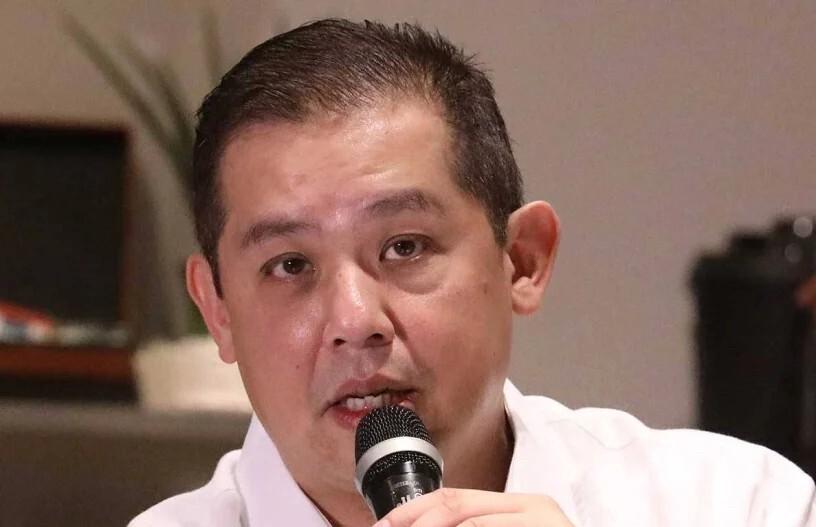 菲律宾前众议院议长马丁·罗穆亚尔德斯可能因2022年任命前议员扎尔迪·科为众议院