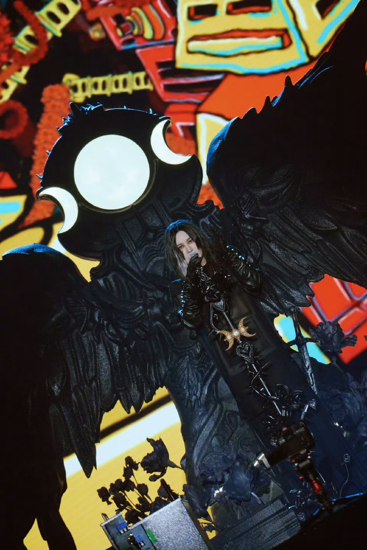 尚雯婕音乐节十秒变装谁被尚雯婕音乐节十秒变装狠狠震撼到！粉丝齐声倒计时，瞬间完成