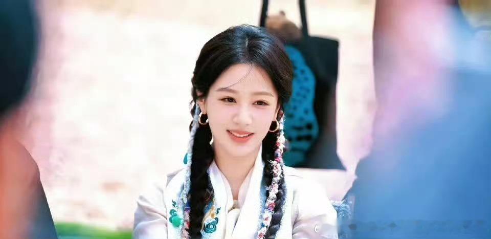 杨紫不拍剧时都在忙什么忙着变美，悄悄惊艳你们所有人