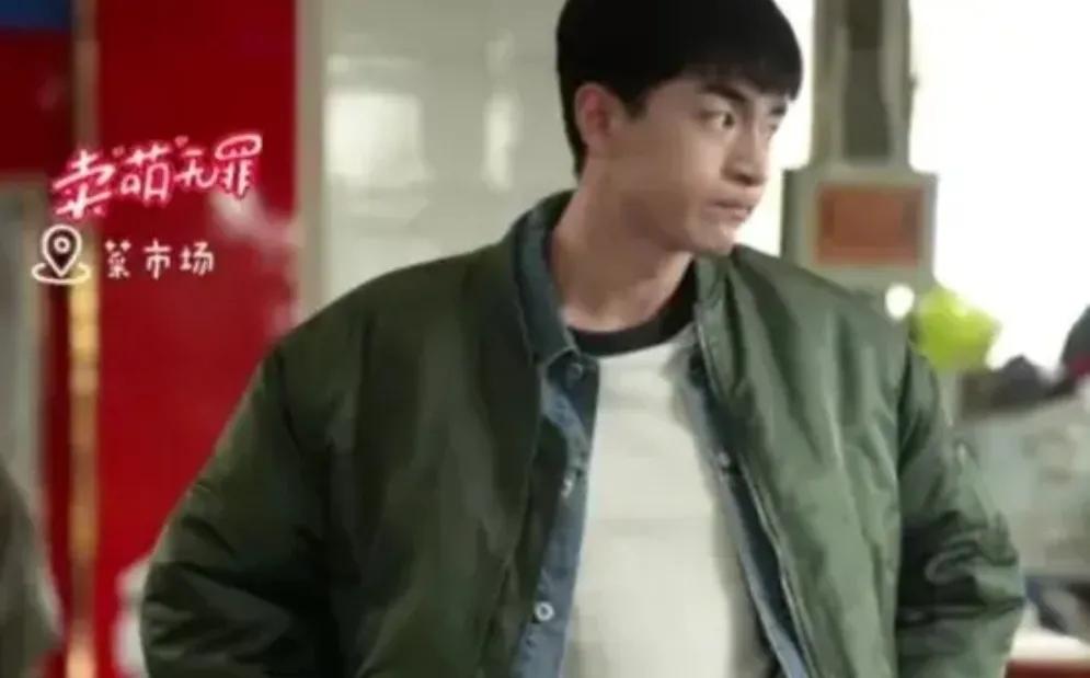 男人，和女人
林更新，与刘亦菲
这两个人嘟起嘴卖起萌来
你觉得谁更可爱一点
哈哈