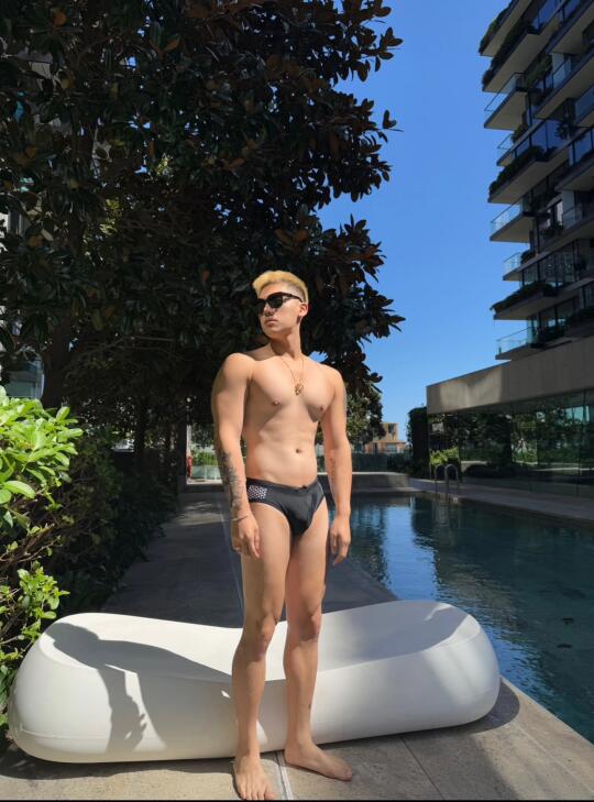 台湾肌肉1️⃣在悉尼游泳池💦