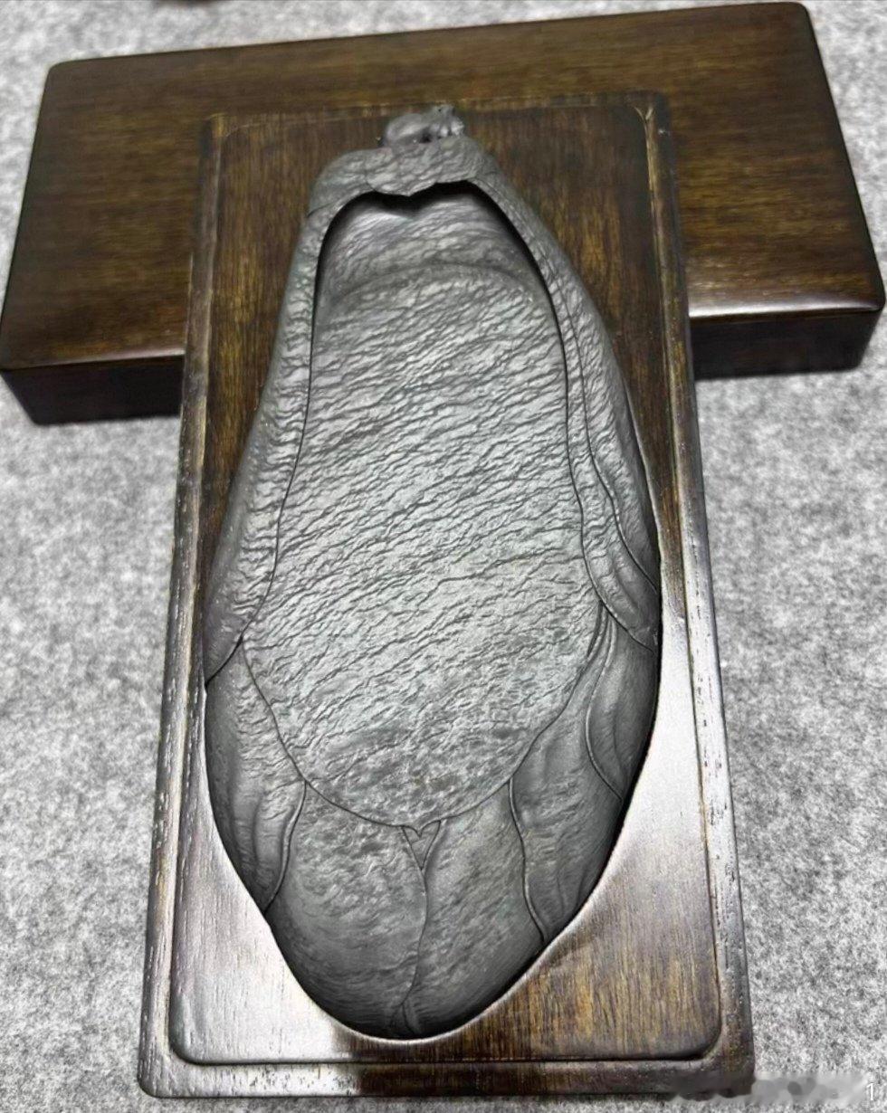 【精品展示】（二）砚台系列（3）：歙砚❶～～灵山砚艺作品④。与师友们分享，一手货