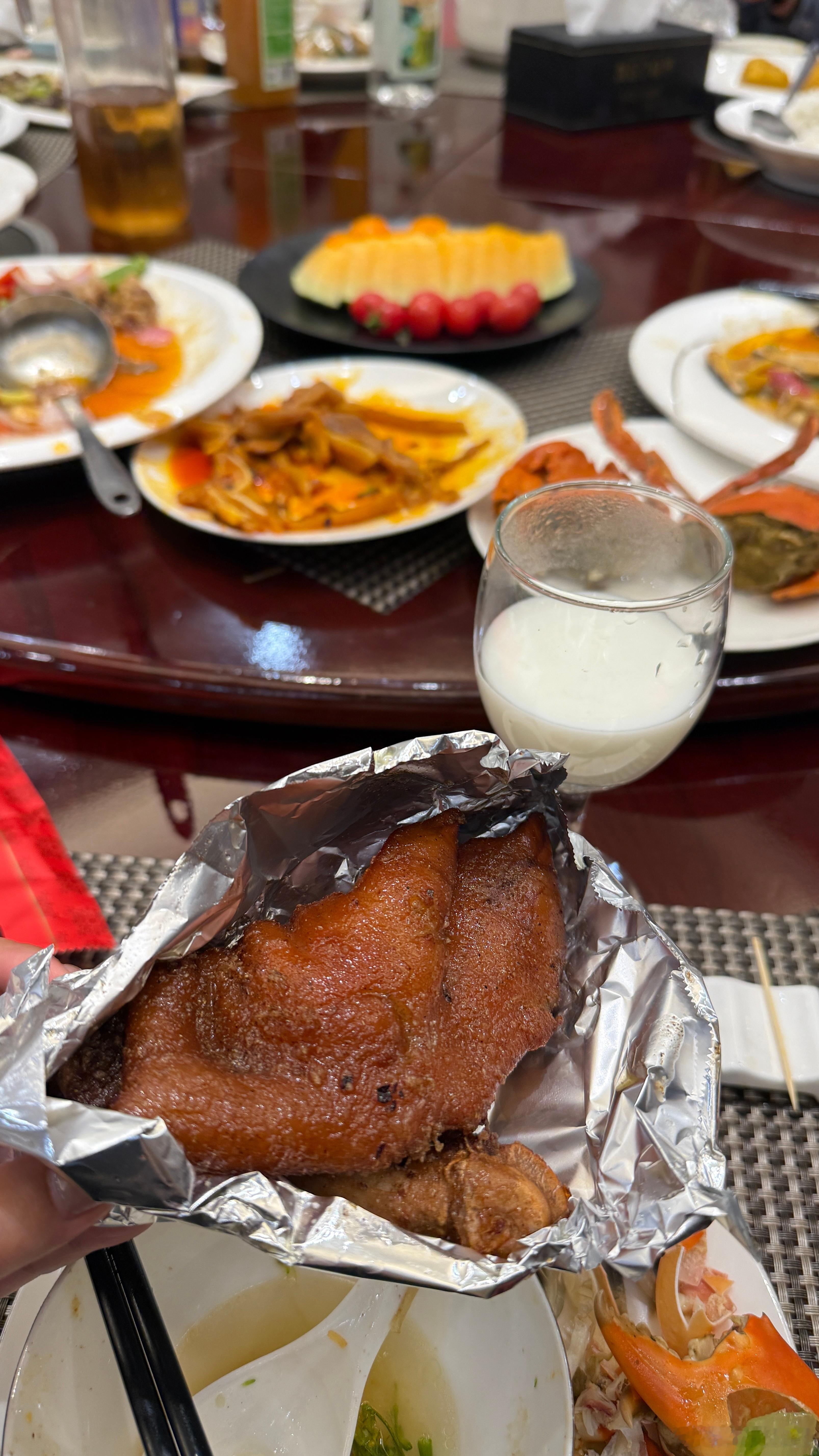 快乐过年 发财发大财回去再减肥吧