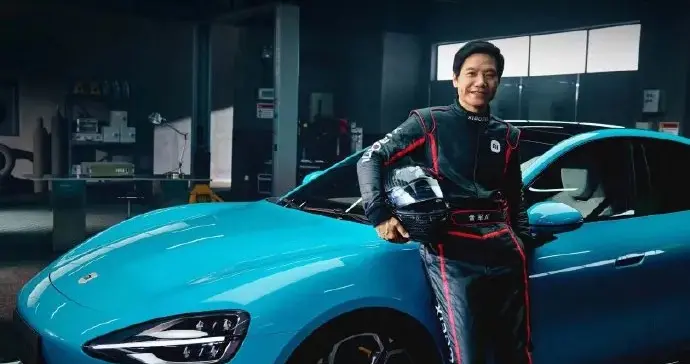 小米SU7获奖“2024年度车”