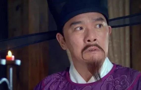 宋朝开国那年，宋太祖赵匡胤在大殿上问宰相赵普一个问题：天下，什么东西最大？这问题