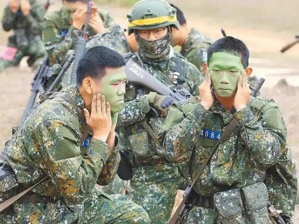 台湾统一过程中会不会有台湾部队起义？说实话，台湾目前20多万部队，志愿兵16万，