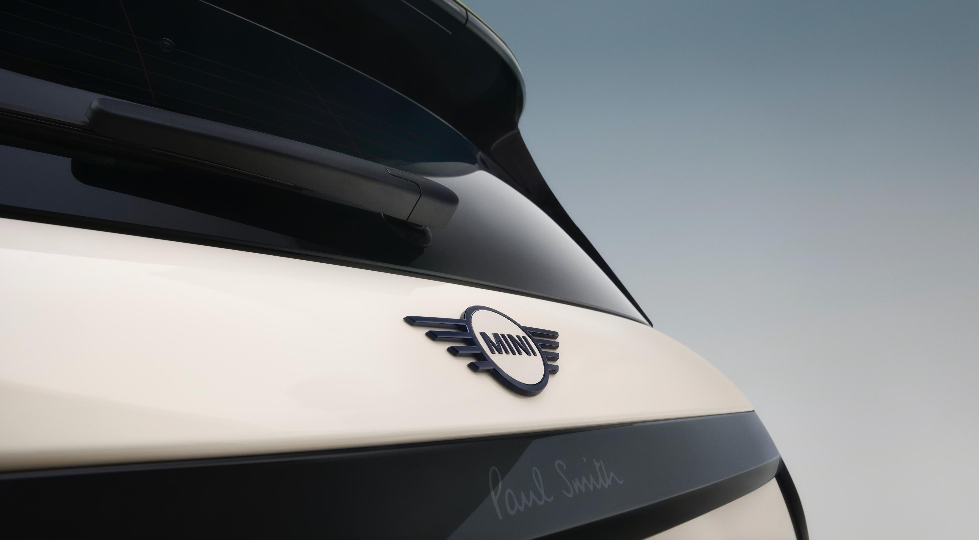 MINI PAUL SMITH设计师款正式上市，售价21.78万起指导价24.6