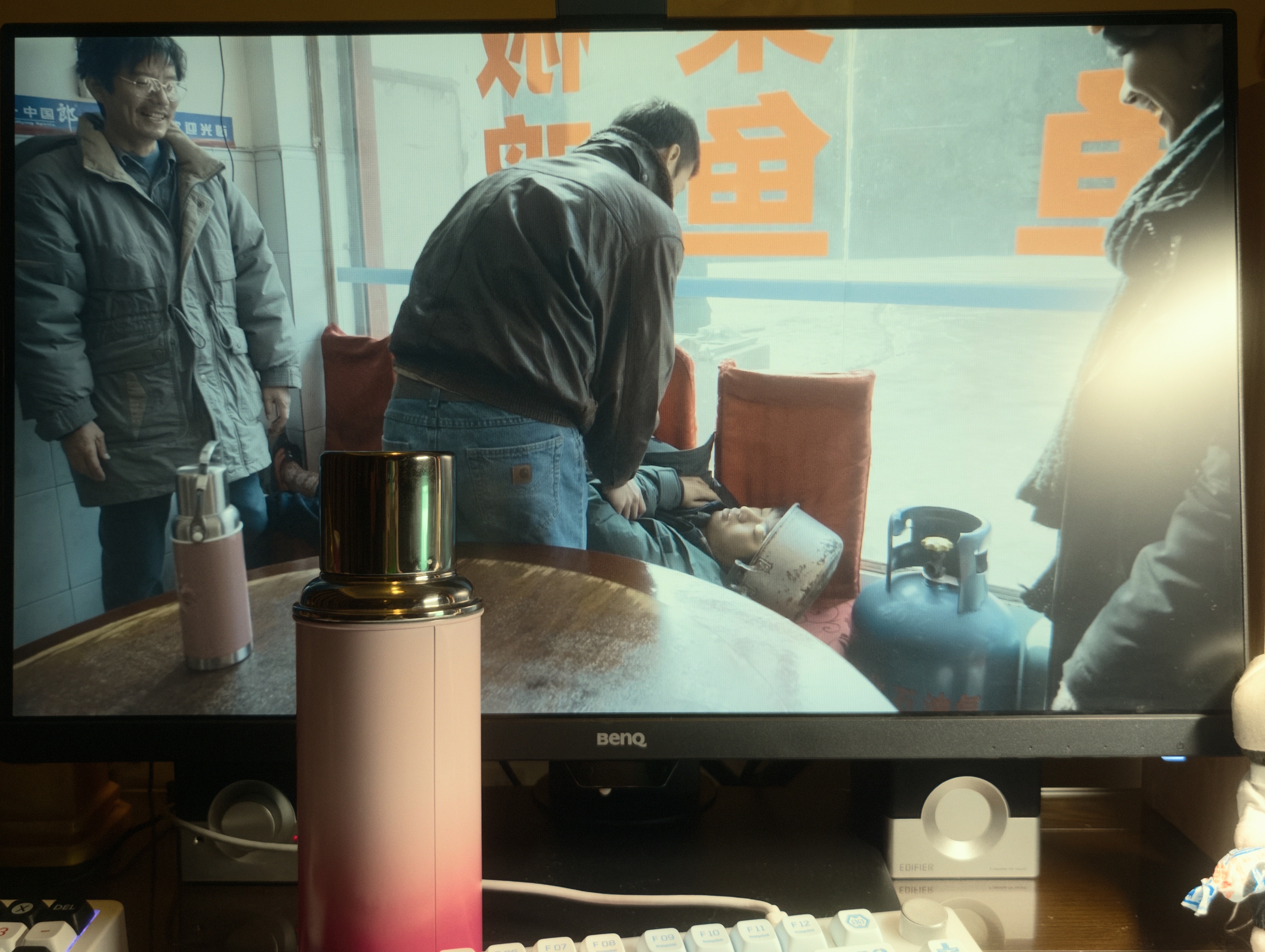 电影周末绵羊侦探好看！！ 