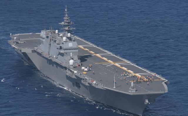 日本的“出云”级真的能威胁福建舰吗？很多人以为F-35B上舰就等于“正牌航母”。