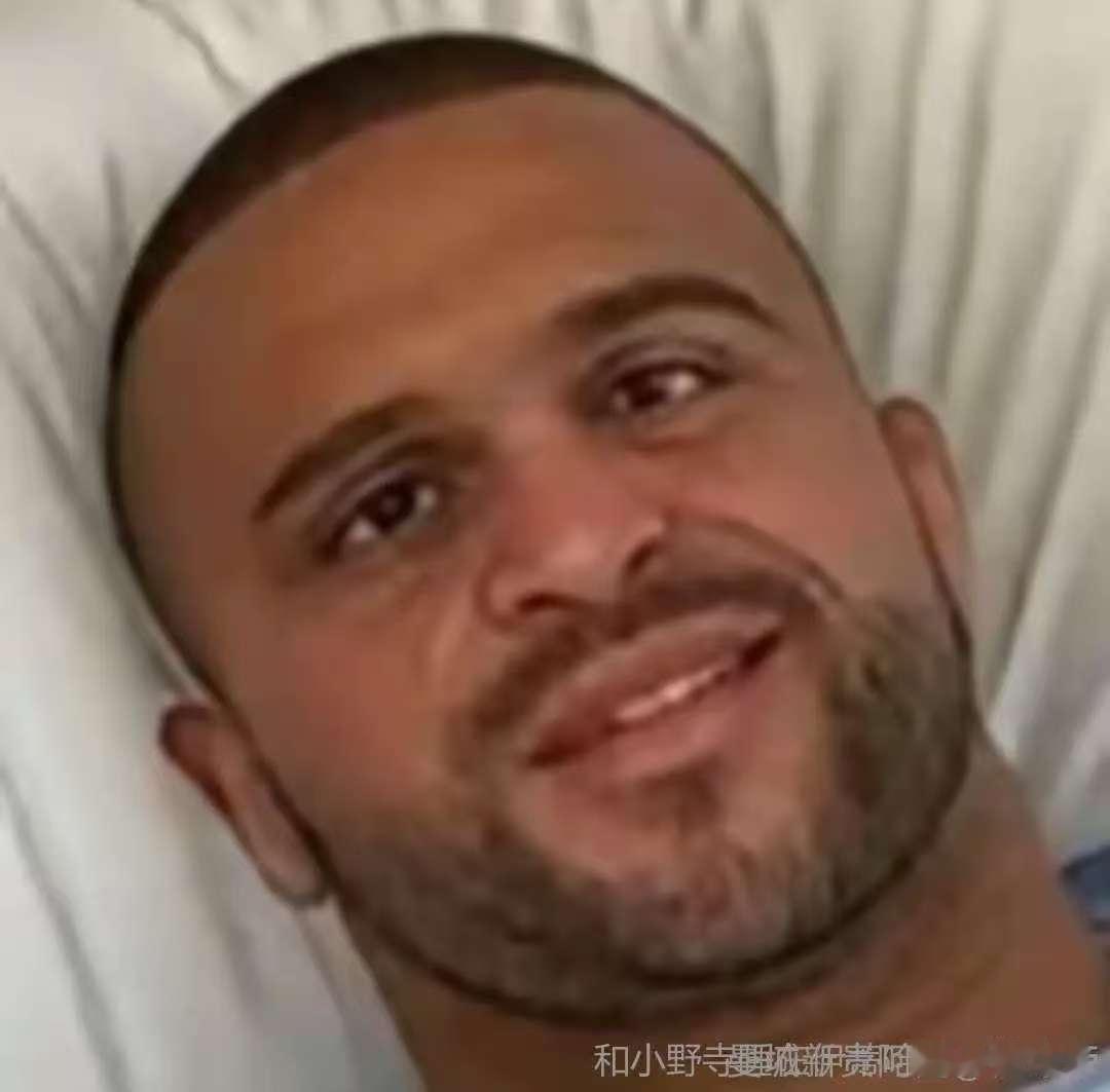 🔥来自我懂曼城球迷的圈内投稿：睡了一觉起来查看曼城赛程的我be like[泪]