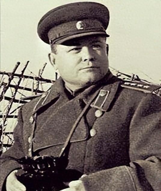 二战时期苏军方面军司令瓦图京大将，竟然最终命丧小人物之手，令人唏嘘的人生经历
1