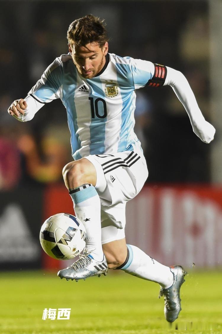 一句话证明自己看过世界杯截止今日，2026世界杯32强全部出炉。梅西五球领跑射手
