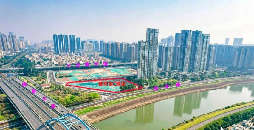 【佛山东建集团5.76亿元摘得禅城奇槎望江地块】7月20日，佛山东建集团以575