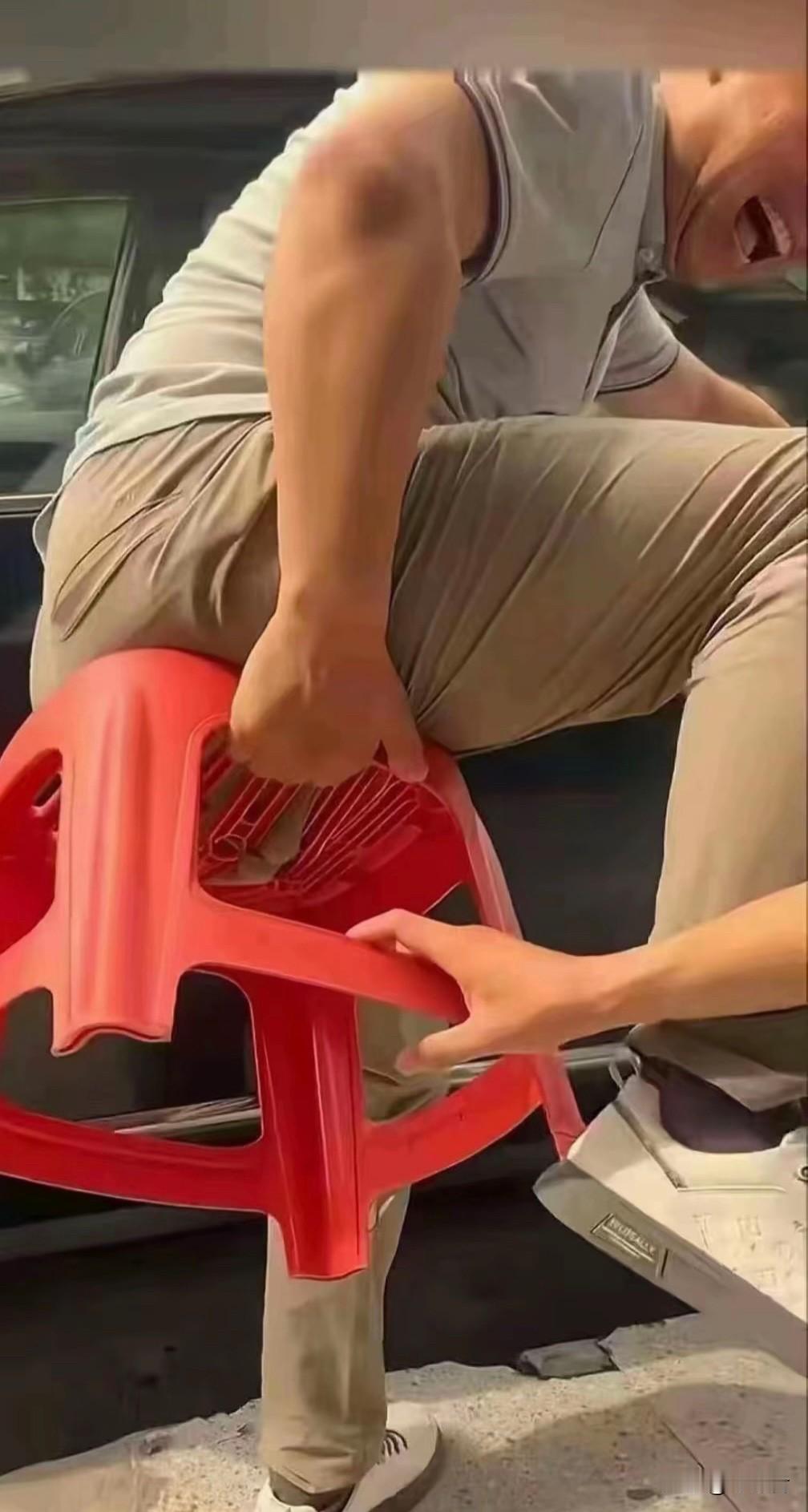 只为逗你一笑，有多少人能看懂这张图。