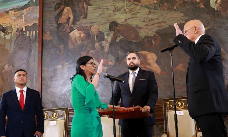 委内瑞拉的天，终究还是变了！

谁都没想到，在马杜罗被美军强行抓走后的 18 天