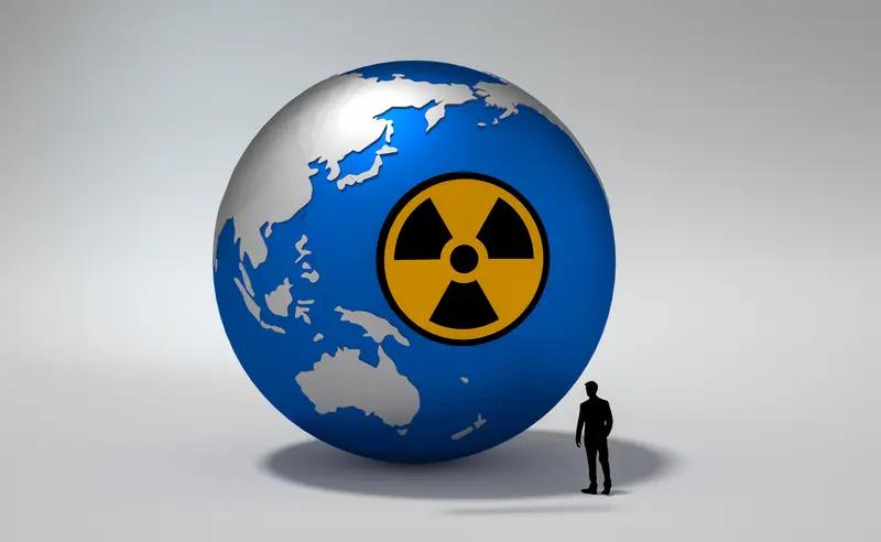 日本核野心升级，这释放的危险信号可太多了。首先，它违背了《不扩散核武器条约》，这