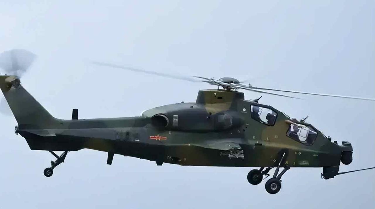 直-10贴脸盯梢，美军船偷数据，中国用广播反制

美军船只再次通过台海，其中一艘