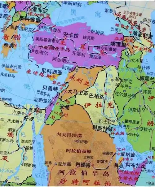 现在，是考验埃尔多安勇气、魄力和智慧的时候了！如果他想名留青史，扬眉吐气，让土耳