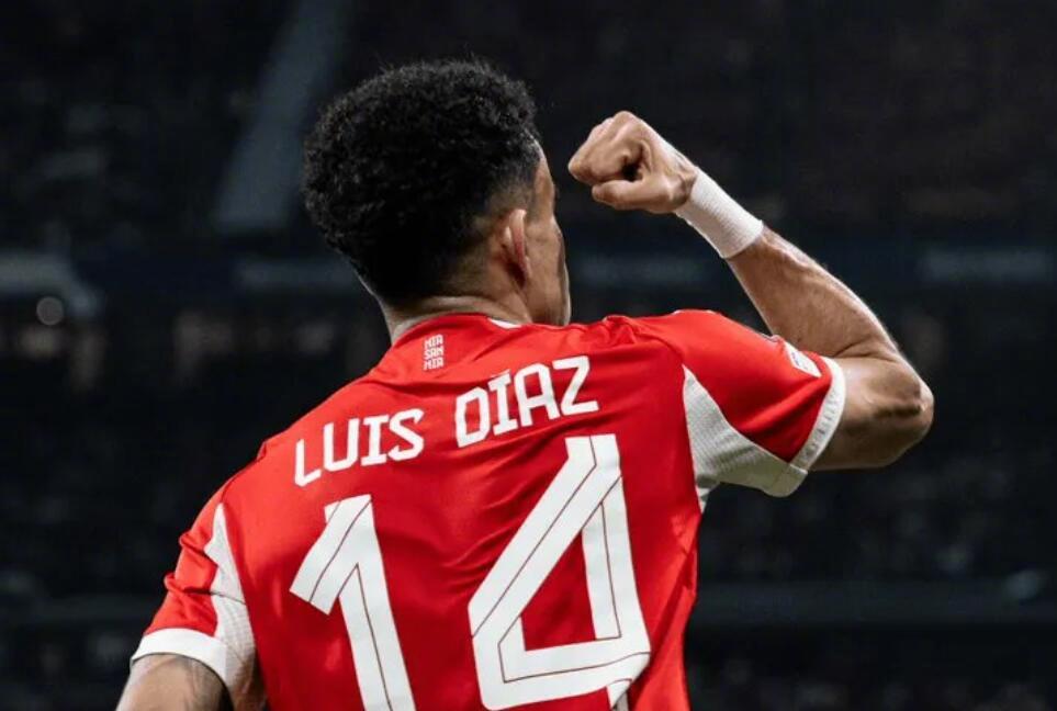 皇马1比2拜仁 拜仁进球功臣迪亚斯接受ESPN哥伦比亚的采访时谈到了自己的话题。