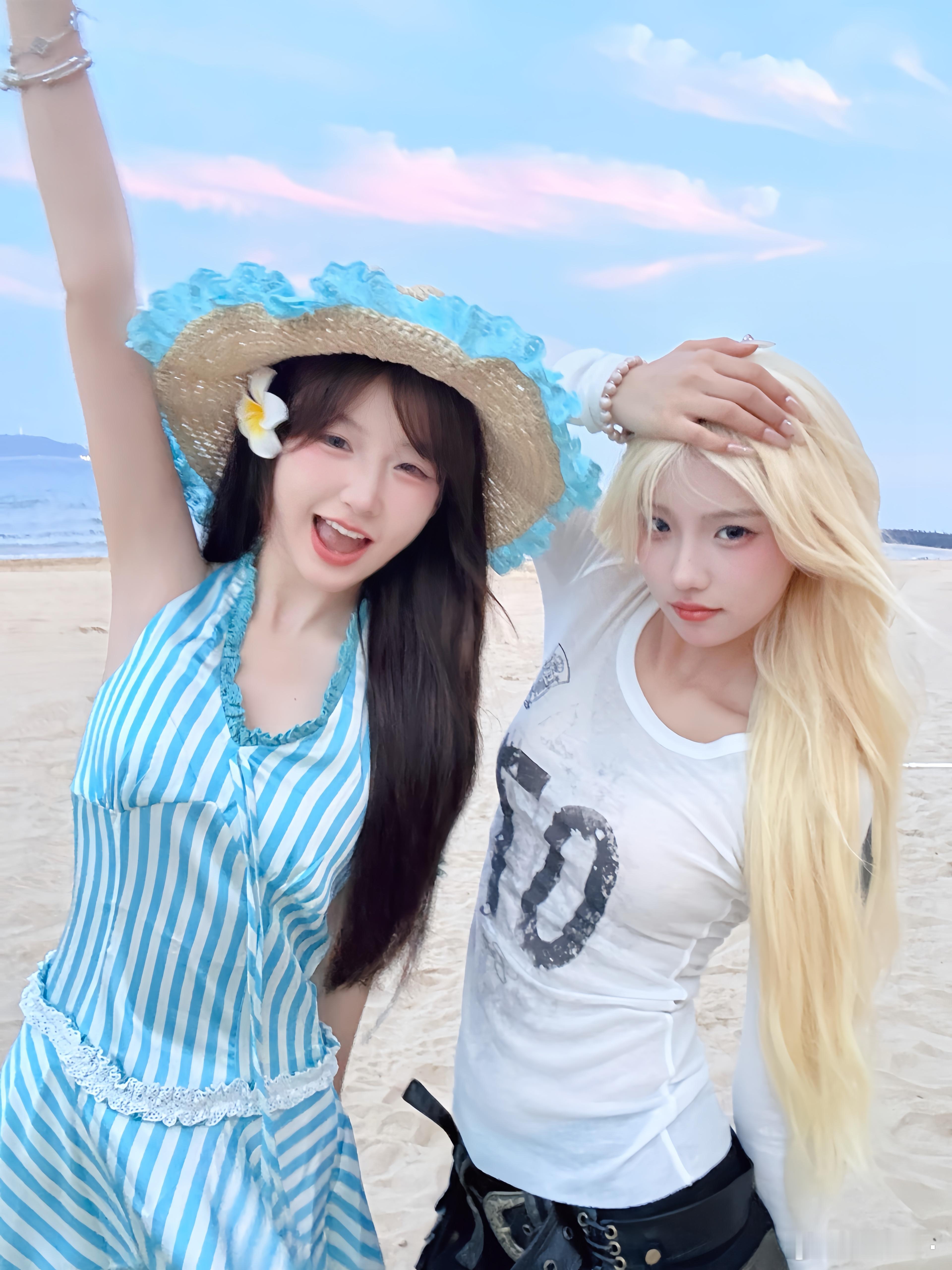 海边刚诞生的夏天🩵𓇼‧₊˚ ​​​