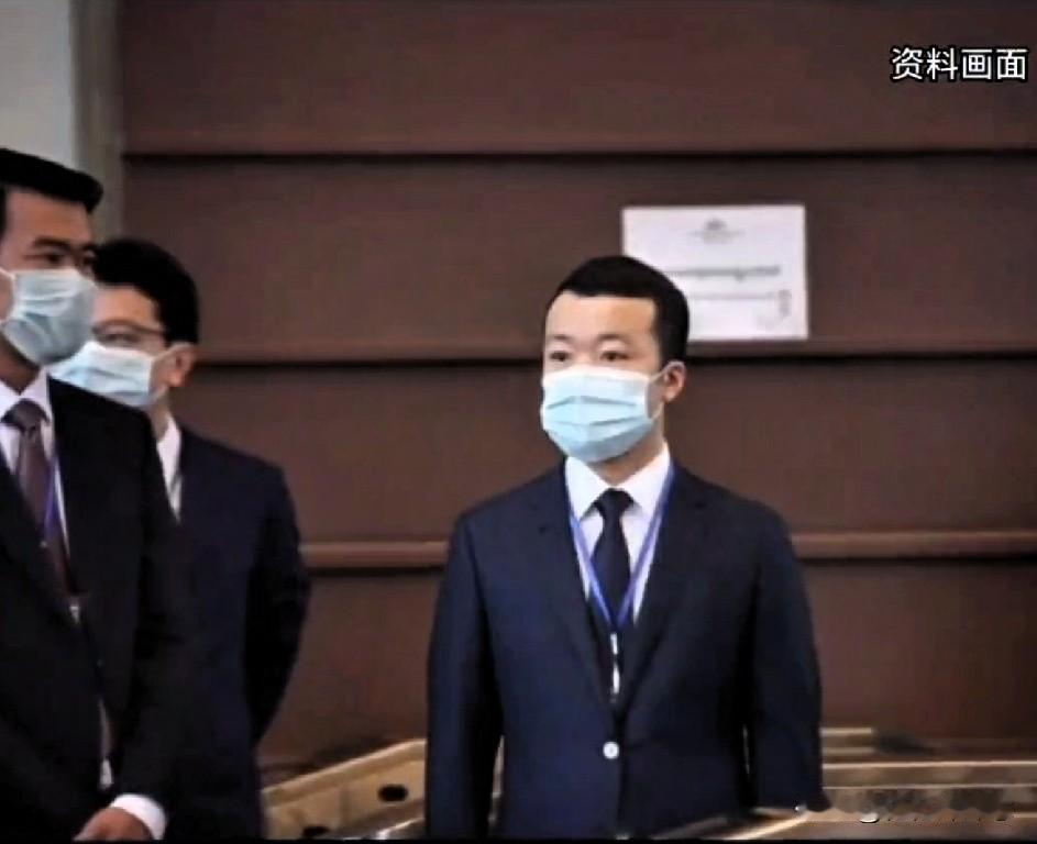 跨国犯罪集团头目陈志终遭全球追缉！

福建籍80后陈志，2011年赴东南亚某国投