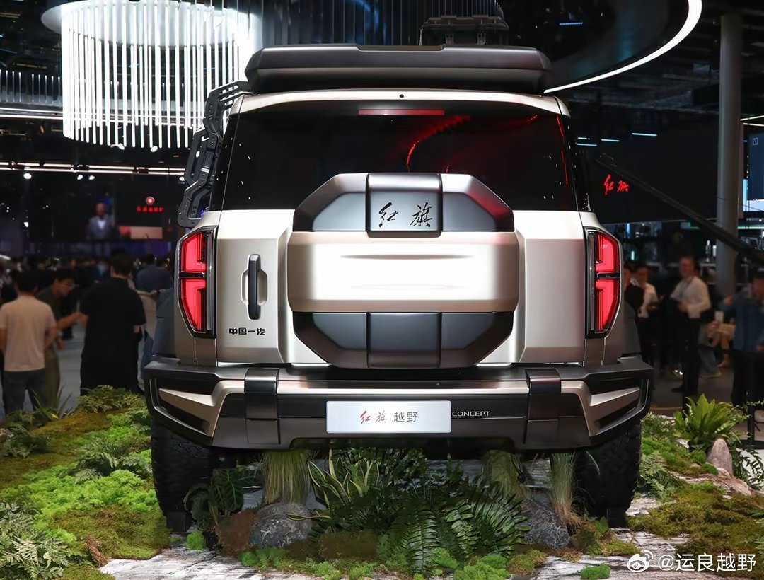 从美国回来时差倒的挺快，晚上9点就困了，躺那就睡着，一觉早晨5点。正好赶早晨高铁