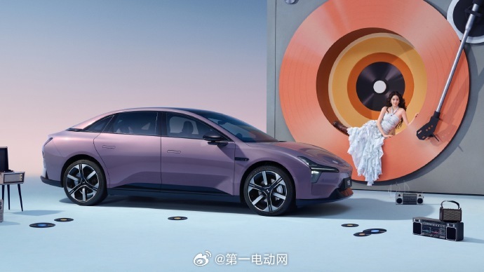 2026款小鹏MONA M03上市派对可以想象的到又是非常有活力和特色的一场非传