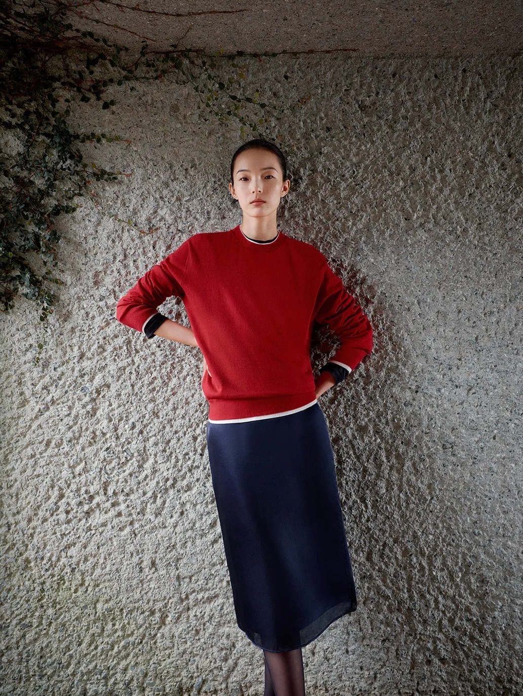 原来还拍摄了1436小山羊绒的2025新年广告 