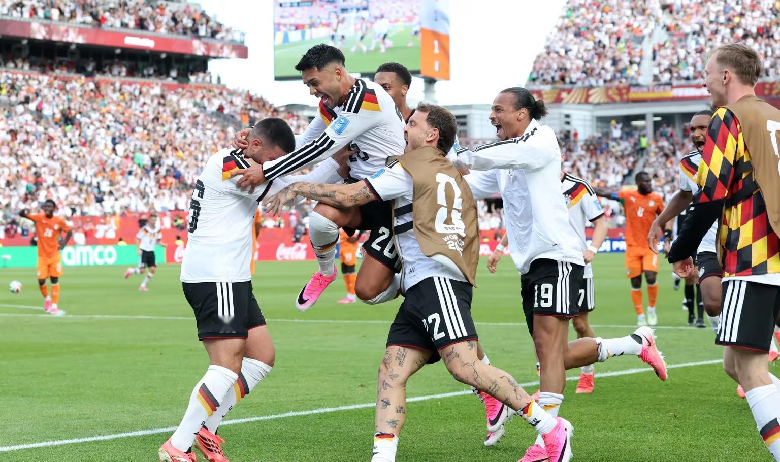 【纯干货！一分钟看懂德国2-1绝杀科特迪瓦全场进程】⚽️ 30' 迪奥曼德边路传