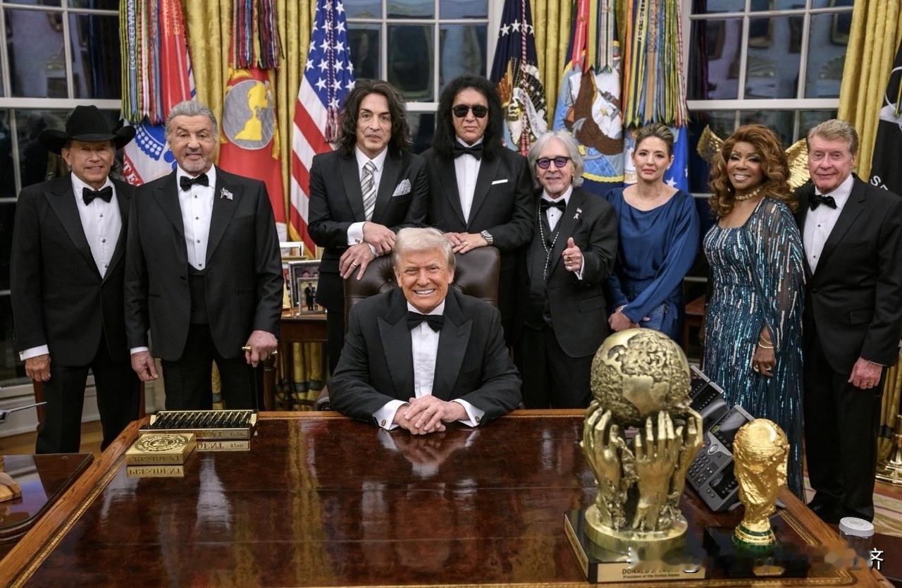 川普总统再次对泽林斯基公开表示不满，说乌克兰总统好像还没有读停止乌战的和平方案。