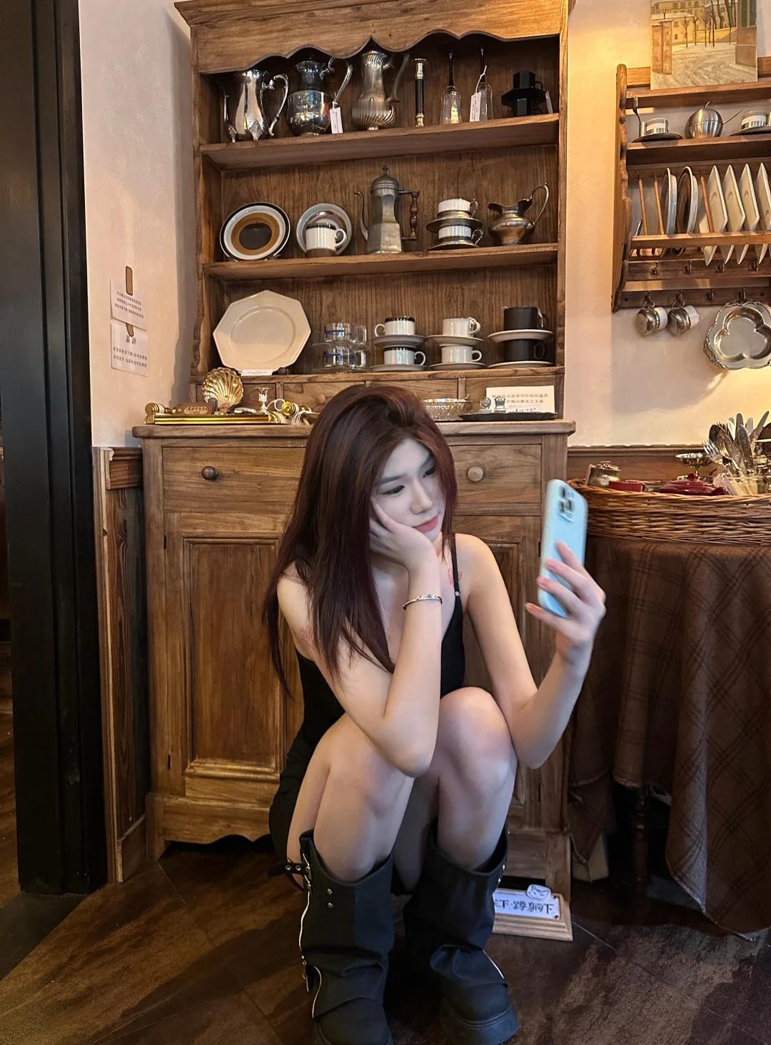 慢煮时光，浅尝温柔☕️
放慢生活节奏 在喜欢的状态里生活
以欢喜之心慢度日常