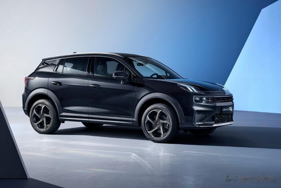 上半年累计销量是30788辆，领克06的上半年销量还算可以；最高月销量是6月份的