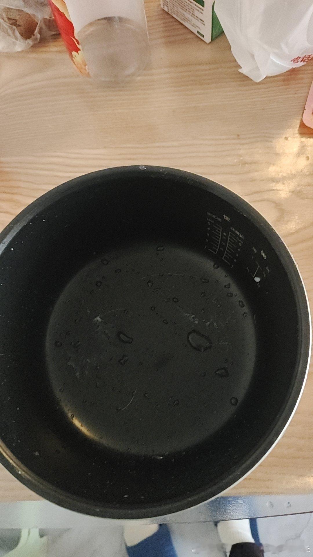 电饭锅我将拥护你今年抢到的第一张票就是香港场平时国内场都抢不到的手竟然抢到了香港