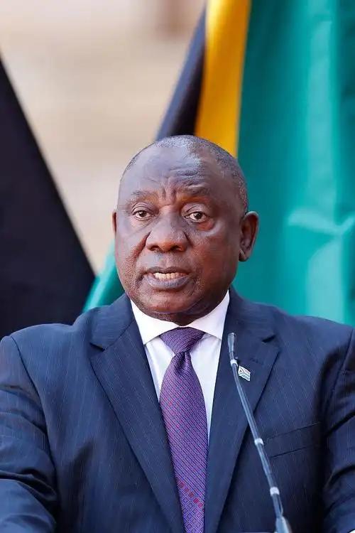 南非这一刀，砍得真狠！

3月20号南非直接敲定，对我国的型钢收74.98%的反