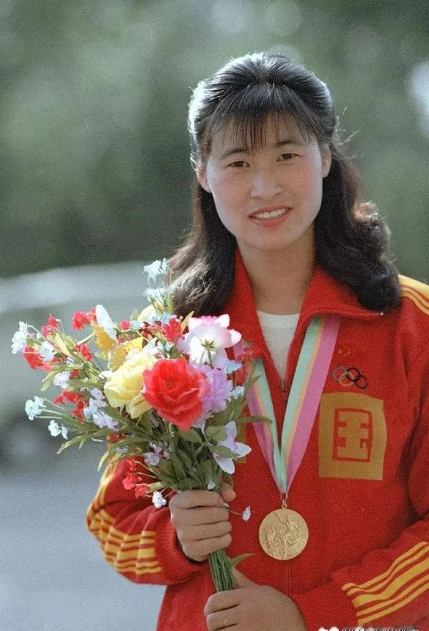“我没有背叛祖国，”亚洲第一剑栾菊杰，在1984年的洛杉矶奥运会上，拿到了击剑冠