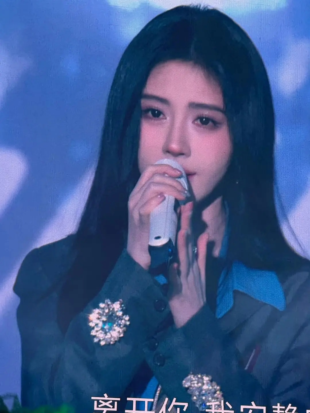 很美啊，怎么看出油腻的，我不理解