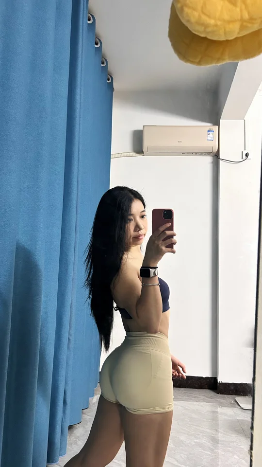 氛围感拉满对镜拍！