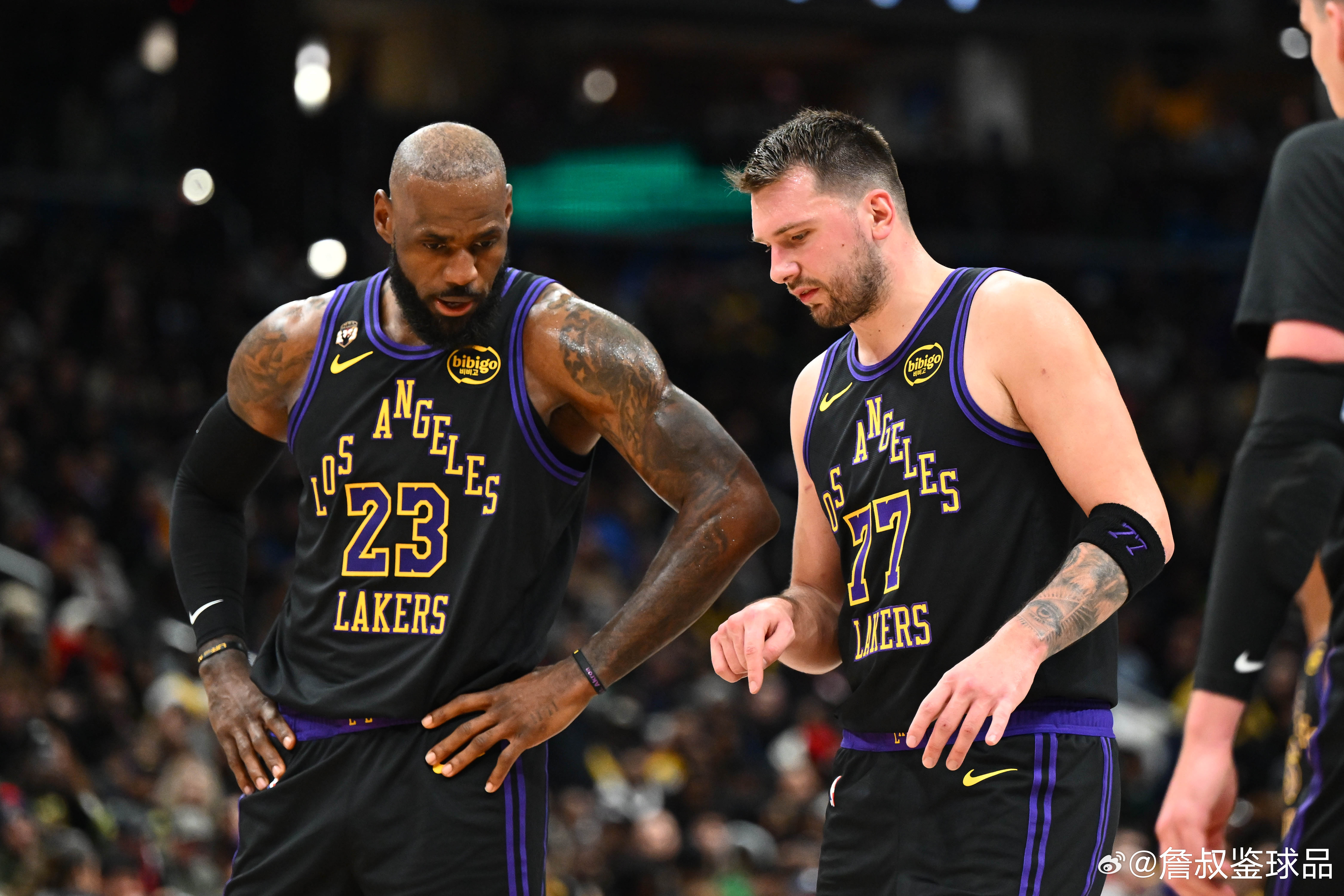 NBA常规赛，湖人主场127-113战胜骑士。此役，东契奇出战33分57秒，26