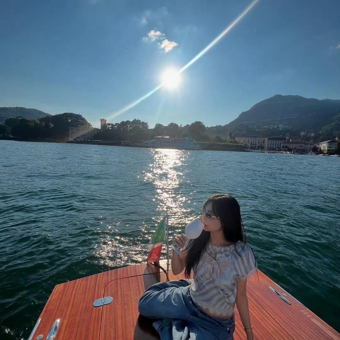 泪海浮身，白鸥盟心。Jennie｜海  专栏 · 我看到的金珍妮